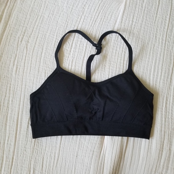 forever 21 black sports bra